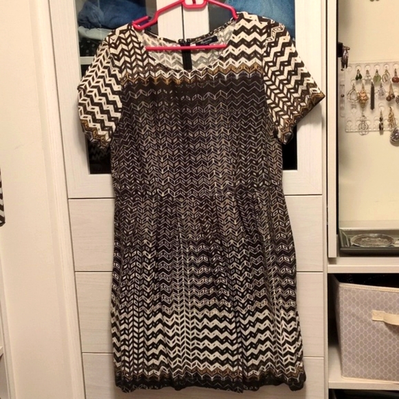 Madewell Dresses & Skirts - Madewell brown And Tan patterned short sleeve dress size 12